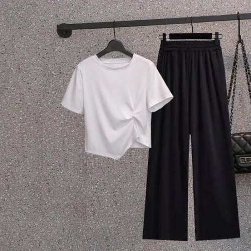 Suit women's fashion small fashion outfit summer irregular short-sleeved T-shirt small fragrance two-piece set women's wholesale