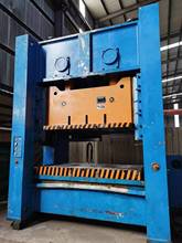 出售二手扬力JM36-315闭式双点压力机二手315吨龙门冲床