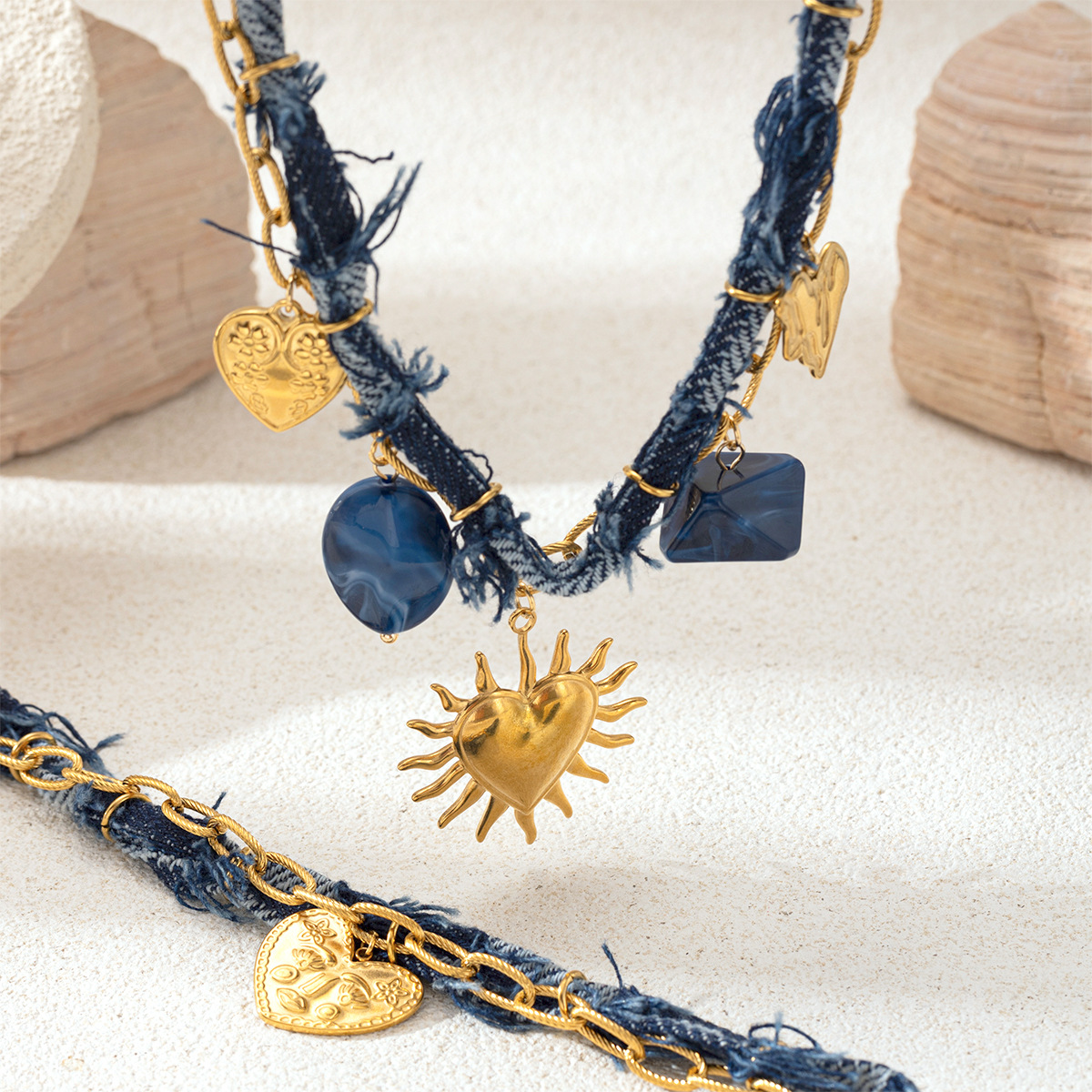 TENA Europa y América collar de acero inoxidable lujo ligero nicho titanio acrílico colgante cadena de clavícula joyería de venta caliente transfronteriza image 3