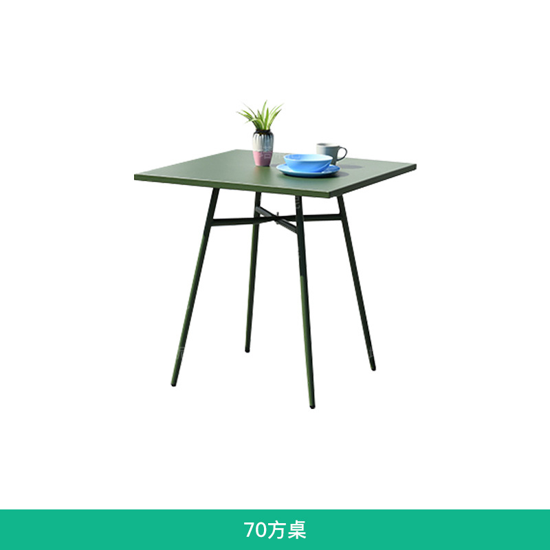 Mesa y silla al aire libre simple Villa patio jardín tienda de té de leche resistente al óxido impermeable mesa y silla de cocina relacional combinación de tres piezas