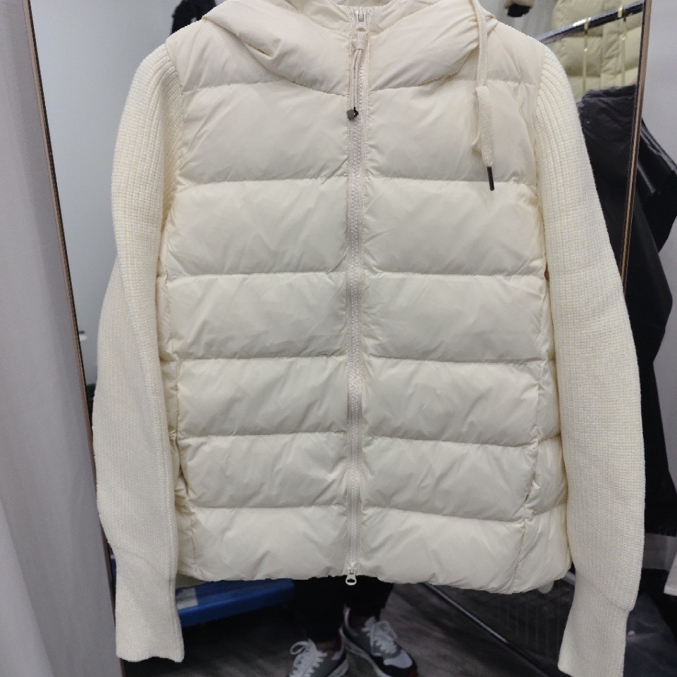 Winter design knitted short fashionable down jacket with hood