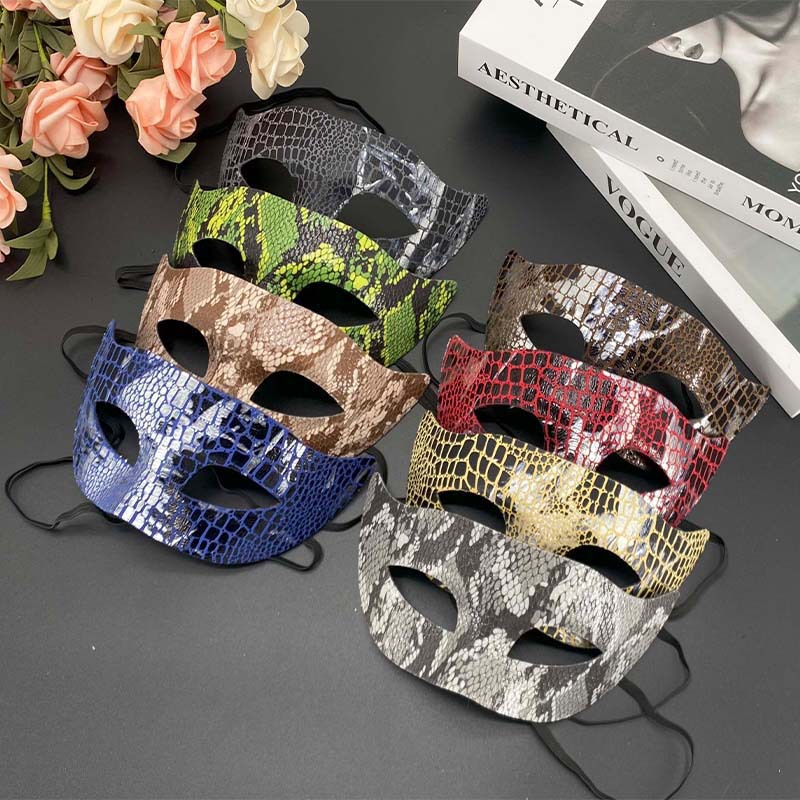 Ventas transfronterizas de moda de serpiente de cocodrilo flecha combinación máscara de mitad de cara Halloween máscara de mitad de cara