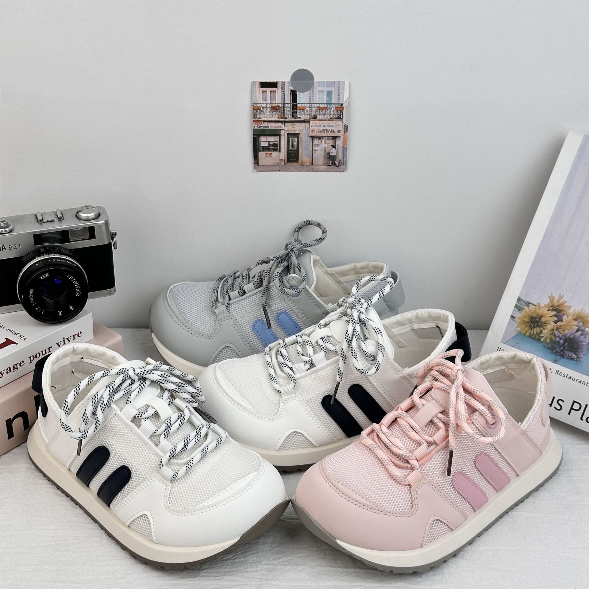 Zapatos de red de ondas largas zapatos blancos para mujeres 2025 nuevos zapatos deportivos casuales de verano transpirables zapatos de mujer Agam zapatos de cabello