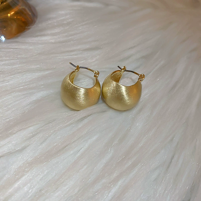 Earrings silver‑needle, simple elegant designs, lightweight, multiple styles and colors