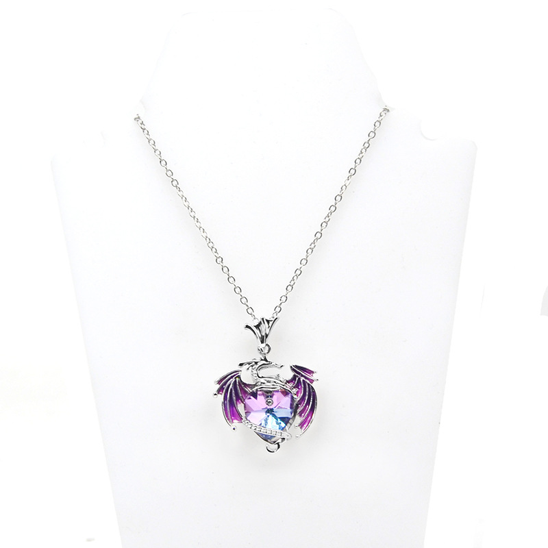 1 Piece Fashion Heart Shape Dragon Alloy Plating Inlay Artificial Gemstones Womenu0027S Pendant Neck