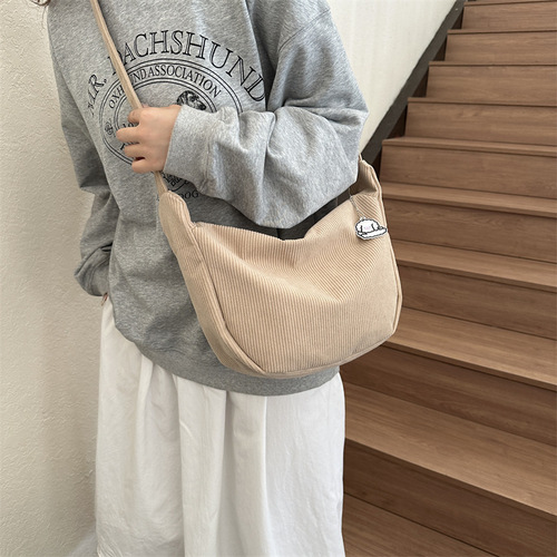 Linen bag with a lazy, minimalist Japanese literary single shoulder crossbody casual Korean version of simple corduroy fabric underarm bag
