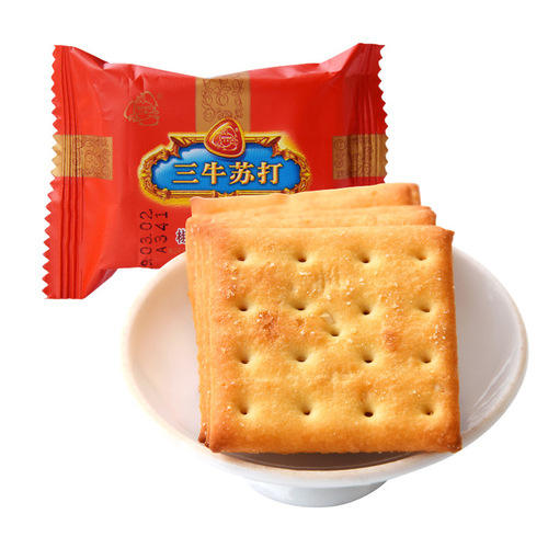 Shanghai Sanniu salt and pepper soda biscuits 10 pounds whole box wholesale salty biscuits snacks snowflake cake raw materials