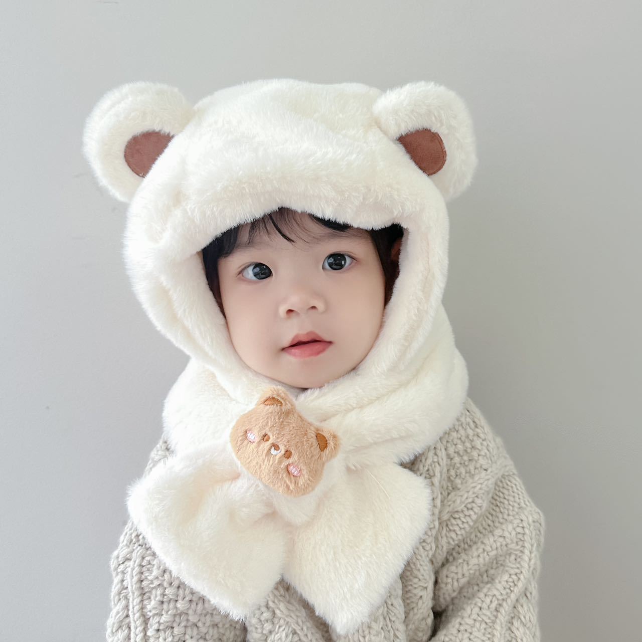 작은 백곰 흰색