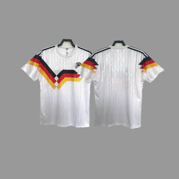 1990 Germany’s home stadium does not have a number printed on it