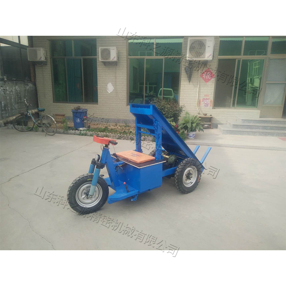 手摇式自卸运输设备 座驾式拉砖翻斗车 工地运输电动平板拉砖车