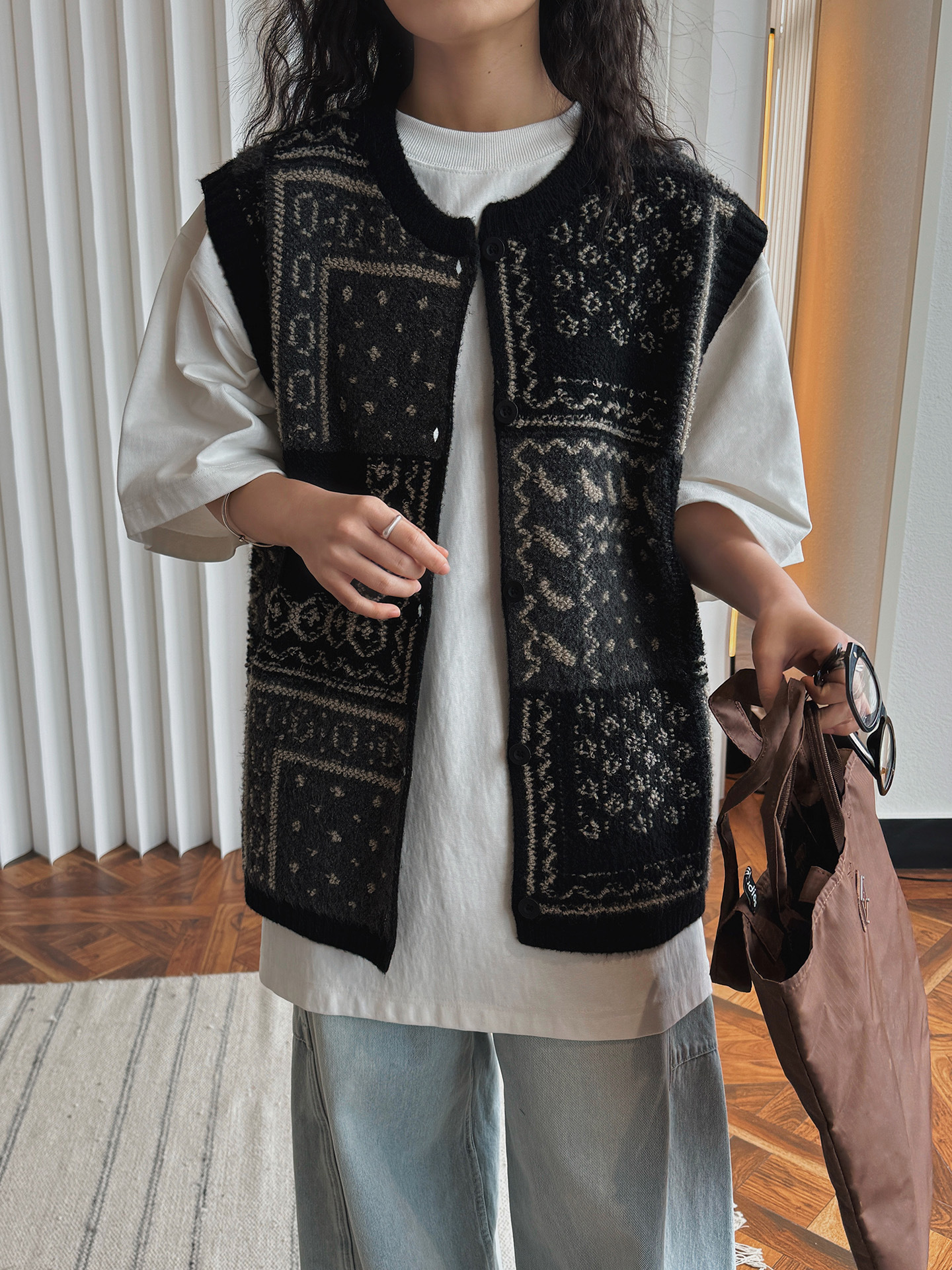 BCACE6BF-C24F-4BAB-92B3-1C1CED