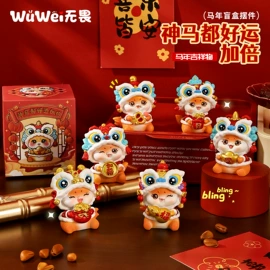 挂饰挂件;钥匙扣及钥匙扣配件;胸针