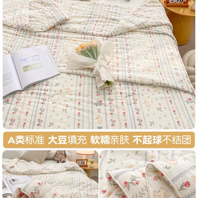 체리 딸기 토끼