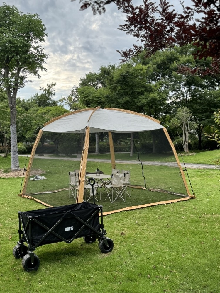 Outdoor Large Tent Canopy Sunshade Netting Rainproof Sun Protection Camping Mosquito Netting Tent