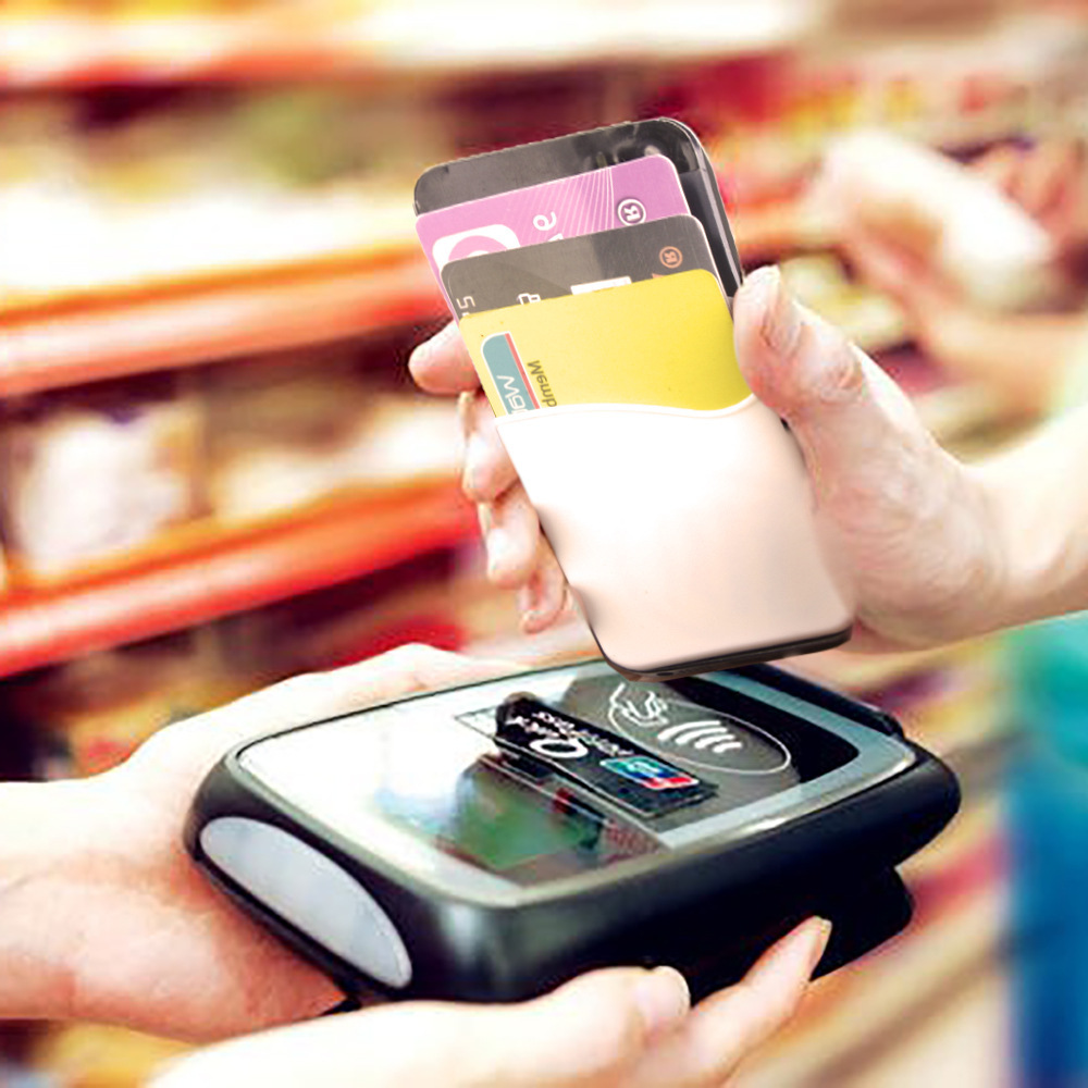 4311805111_1825010215