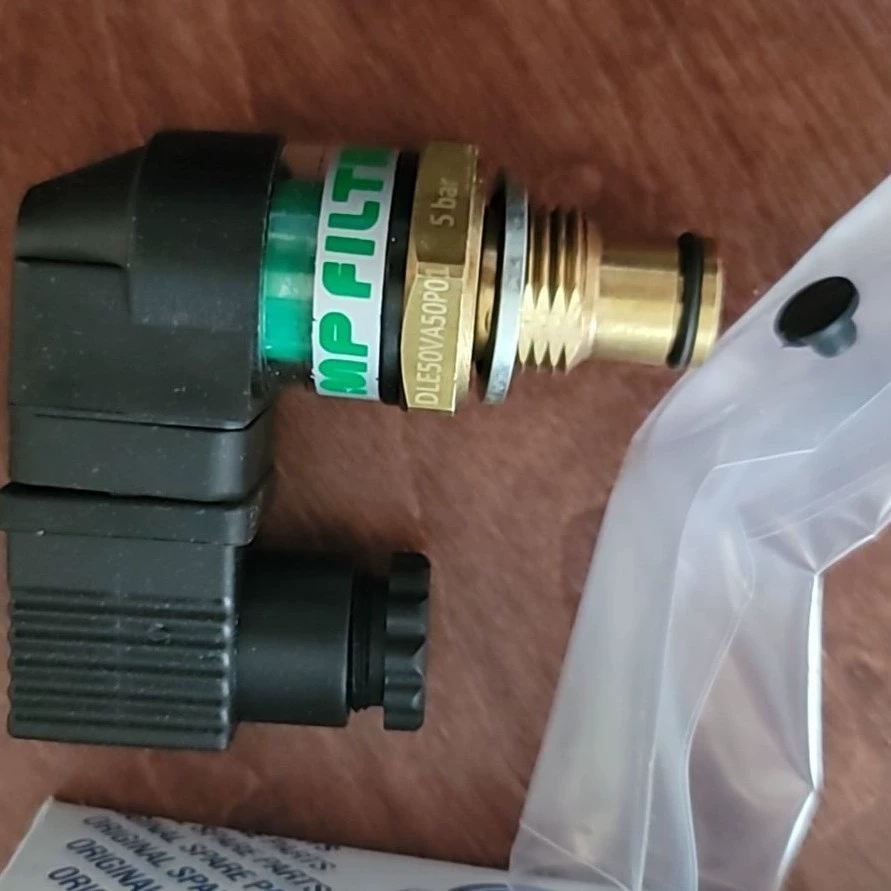 Итальянский импорт MP filtri Emerald CU9503A10ANP01 фильтрующий элемент MP передатчик специальный оптовый