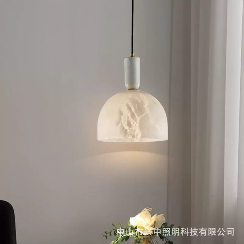 Минималистичная легкая роскошная фабрика Юньши прямая продажа простой постмодернистская спальня однострочная маленькая люстра светлая роскошная столовая барная стойка