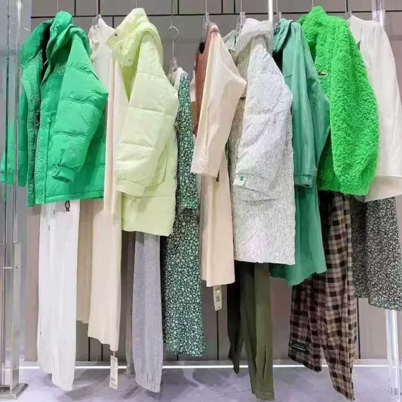 25秋冬款邻家女孩时尚淑女风连衣裙风衣外套裤裙专柜撤柜一手货源