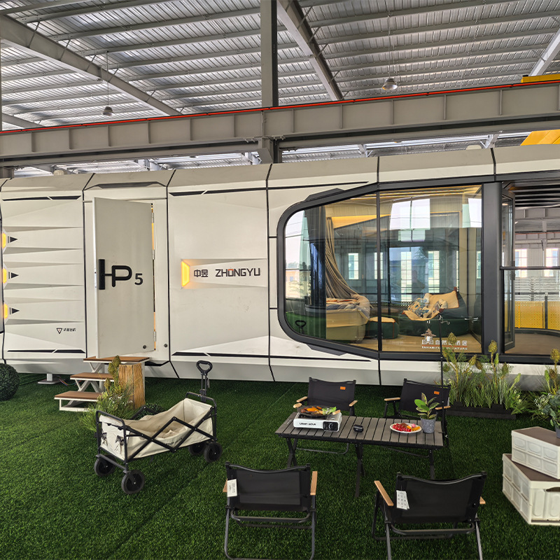 Habitación Contenedor, habitante, cápsula espacial, móvil, exterior, celebridad de Internet, atracción turística, casa de familia, vista al mar, casa integrada, sala de observación