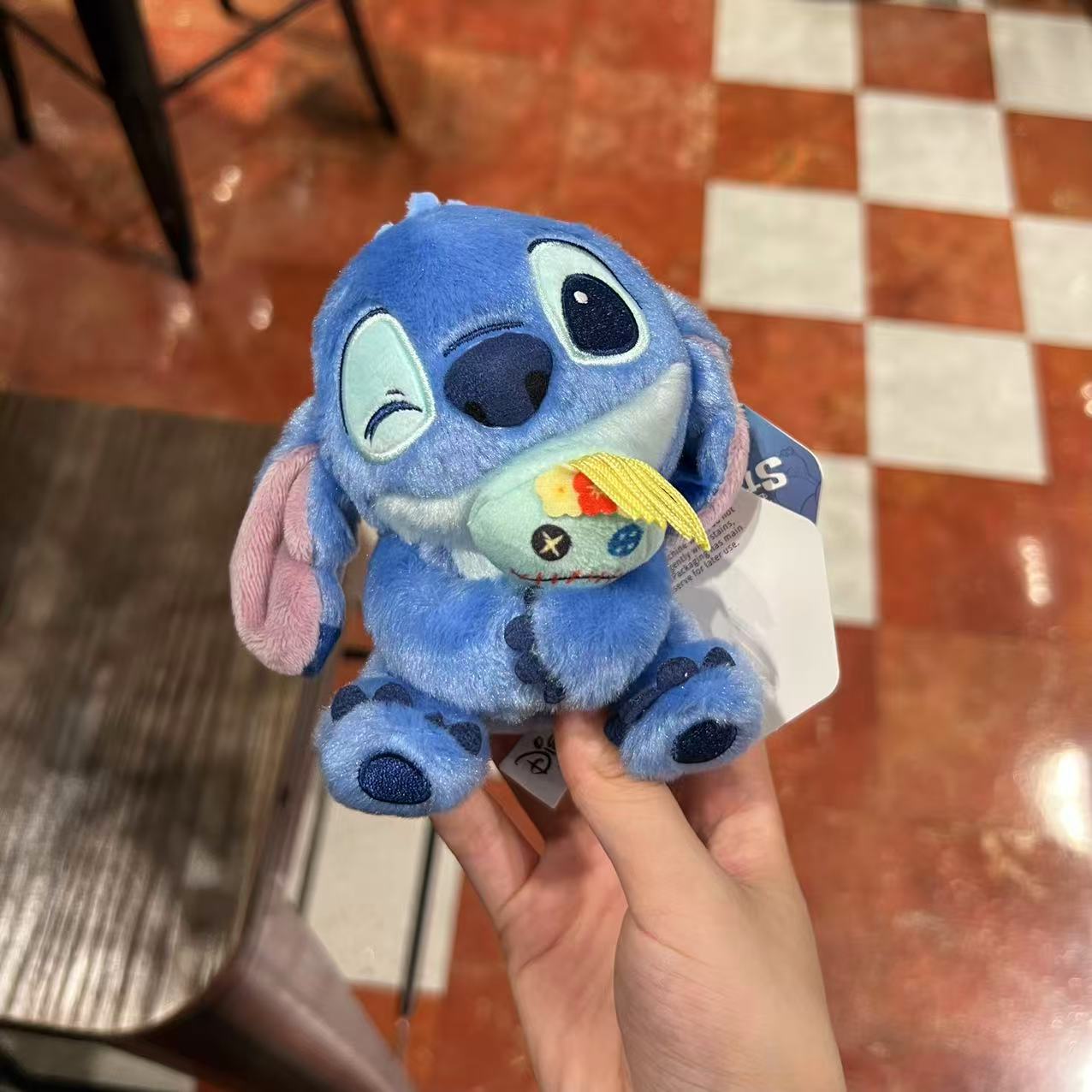 Genuino lindo Stitch Star Baby dibujos animados muñeco de peluche Stitch colgante llavero muñeca colgante regalo