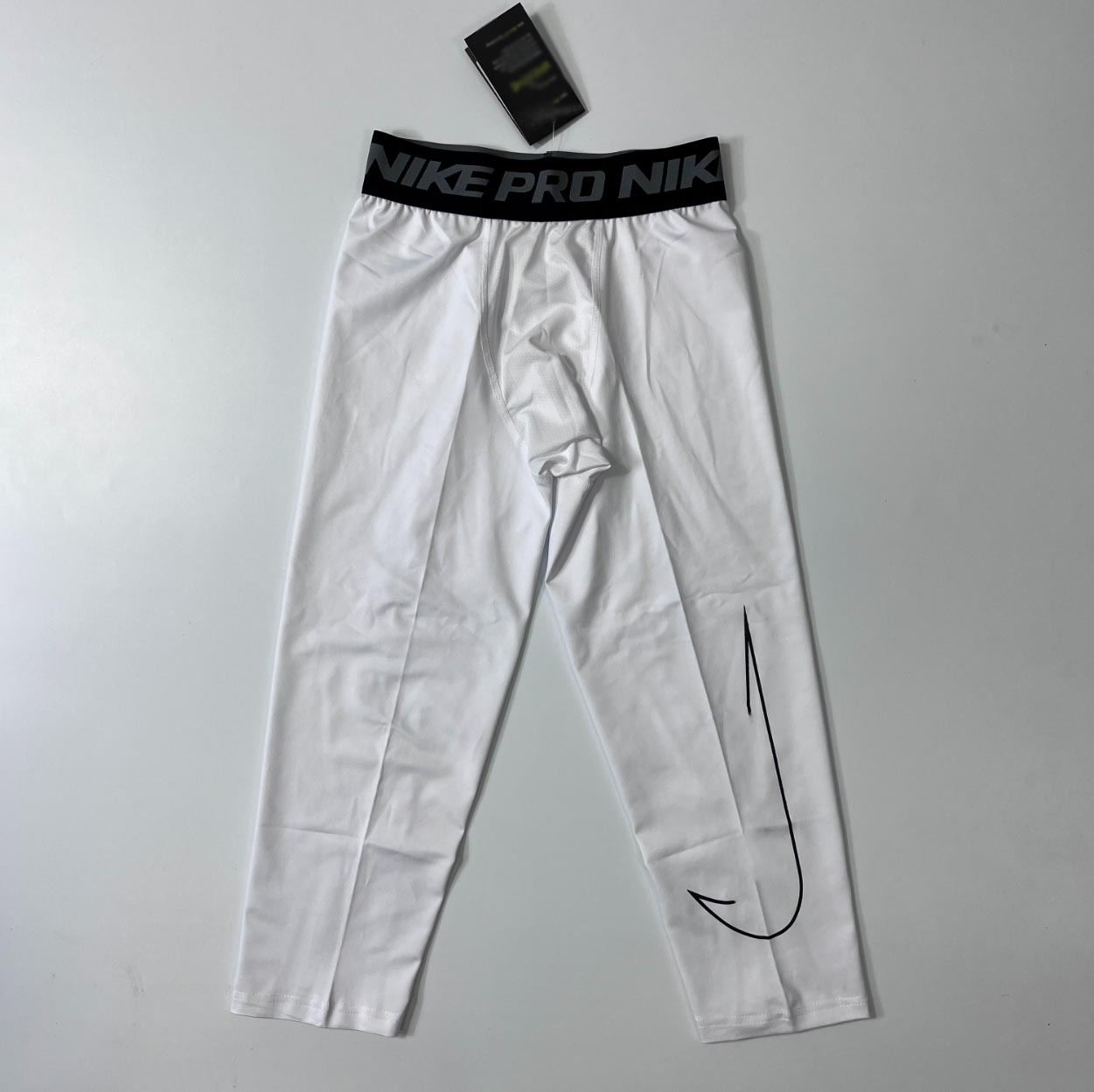 Nike Pro Dri-FIT Leggings 3/4 Outlined Swoosh White