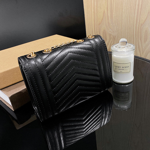 Bags for women  new style masonry tassel leaf tassel embroidery chain small square bag casual shoulder bag foreign trade bag