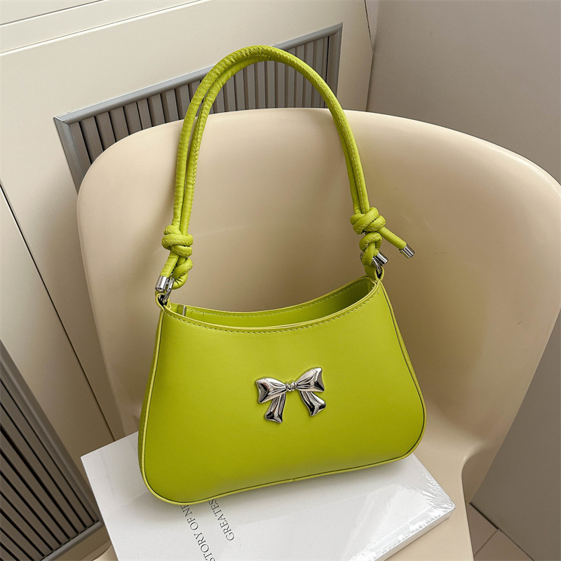 Bolso de mano de arco dulce para mujeres 2024 nueva moda coreana color caramelo brazo mochila cadena bolso de hombro