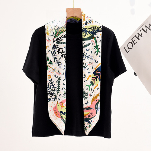 Forest-Style Colorful Bird Print 70cm Small Silk Scarf for Women  Spring New Product Simulated Silk Square Scarf Easy to Match Shawl Wholesale