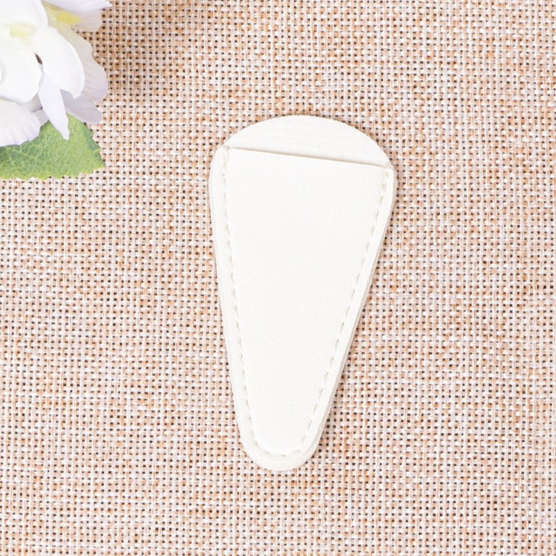 Gran escala de stock de cuero grueso pequeño cubierta de tijeras nariz cejas de corte de hilo cabeza de belleza tijeras cubierta de almacenamiento de costura