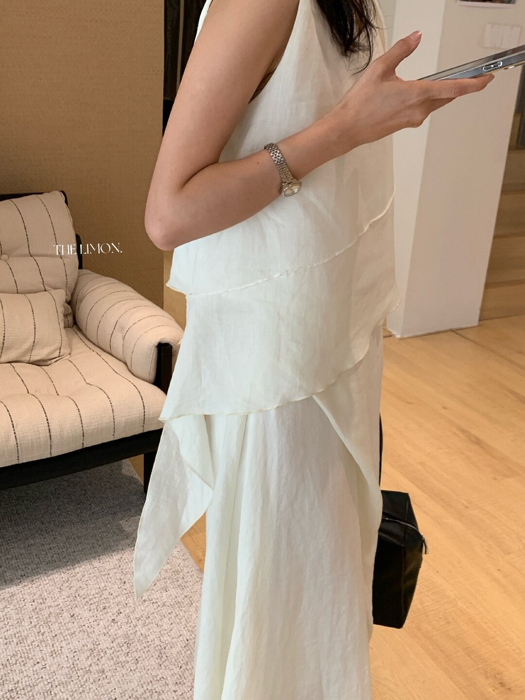 Bộ áo hai dây kết hợp chân váy midi nữ tính chất tơ tằm phong cách Hàn Quốc — màu cam, màu mơ chi tiết 16