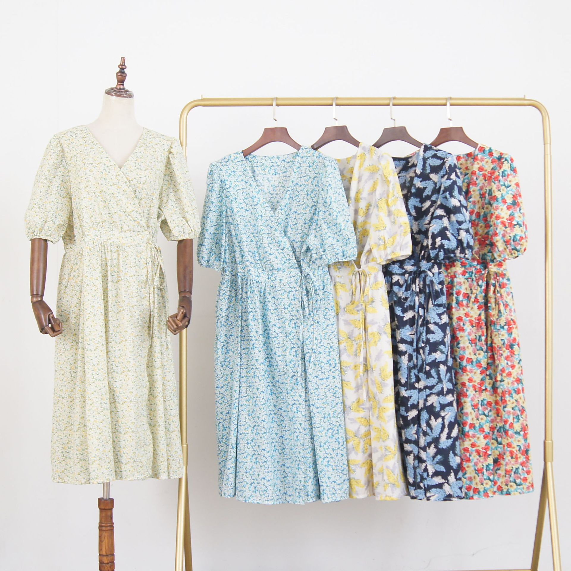 Summer cotton small design elegant dress