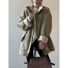 言双 羊羔毛工装派克服女 秋冬设计感内里保暖百搭立领外套82650
