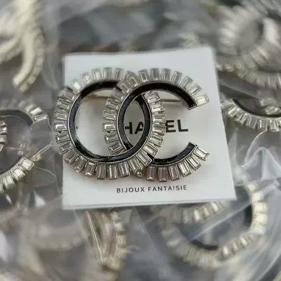 Classic Chanel-Style High-End Gold-Plated Yaxa sancaqları - rock-candy-rhinestone-brooch
