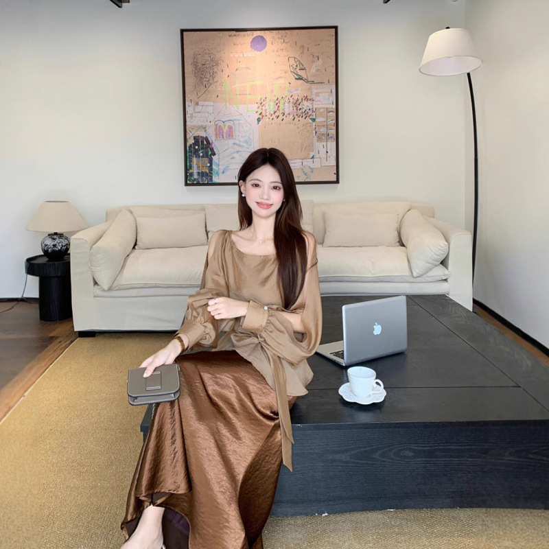实拍 韩系千金早秋法式设计感长袖系带上衣女+缎面长款半身裙套装|undefined