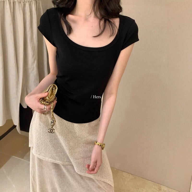Hers One Spoon of Sweetness Summer Women's Minimalist Style Basic Versatile Slim Fit Large U-Neck Short Sleeve T-Shirt 80481