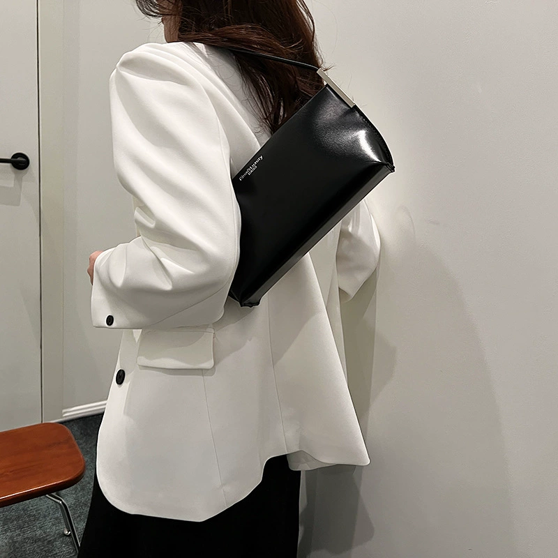 Winter shoulder bag, small design one-shoulder bag, 2023, Korean style, South Korea