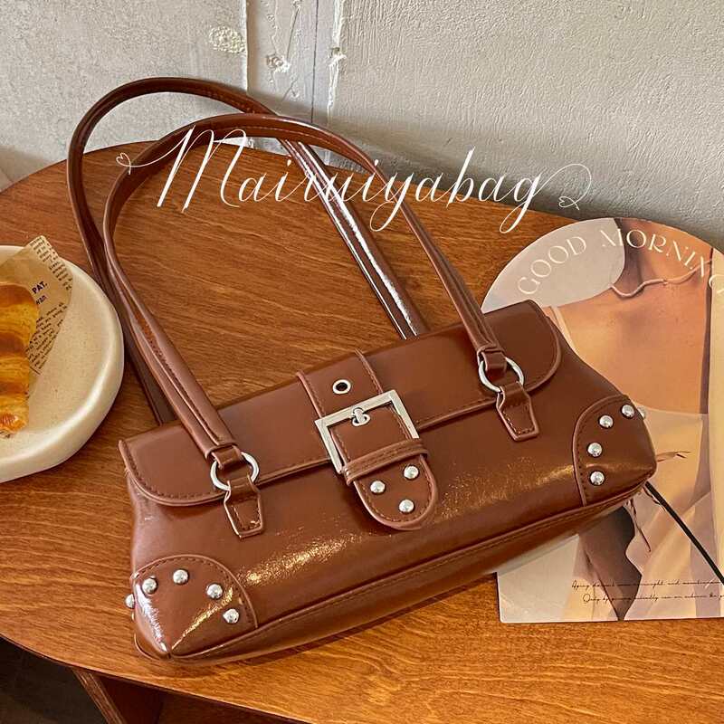 Trendy Niche Retro Underarm Bag, Solid Color Motorcycle Bag, 2026 Summer New Fashion Studded Shoulder Handbag