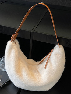 �p��Ůʿ��Ӱ��μ�б����r��ë�q�����＾�ɐ��¿�2025ëë���e