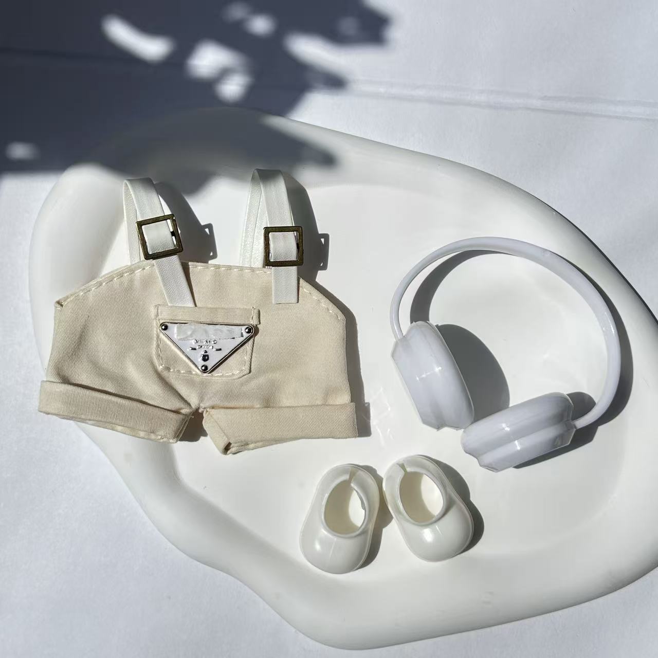 Coleccion de ropa de muñeca de labu creativa de 17cm muñeca de vestir con set de ropa de muñeca de labubu