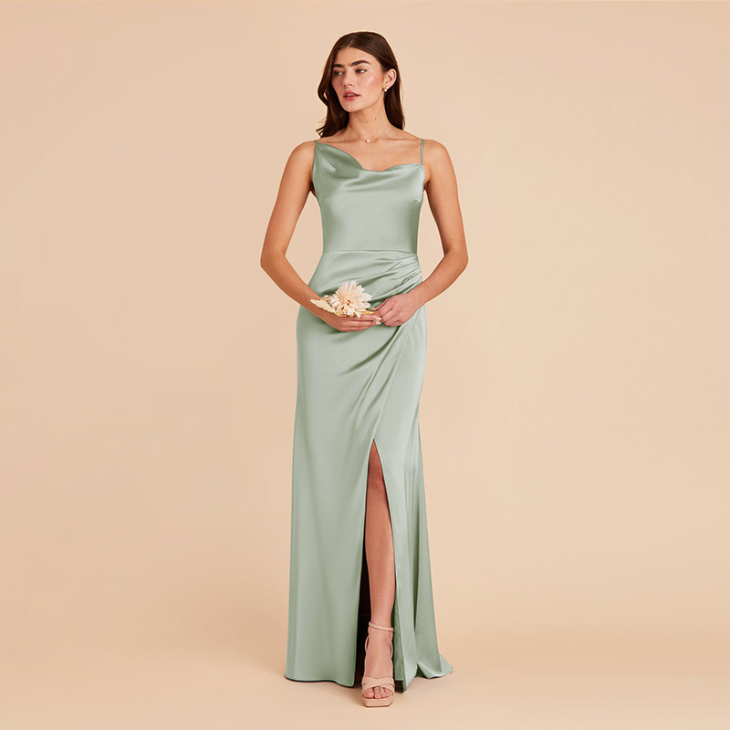 El nuevo vestido de dama de honor simple, el vestido de diseño colgante, generalmente puede usar un vestido de grupo hermano delgado verde de nicho, verano