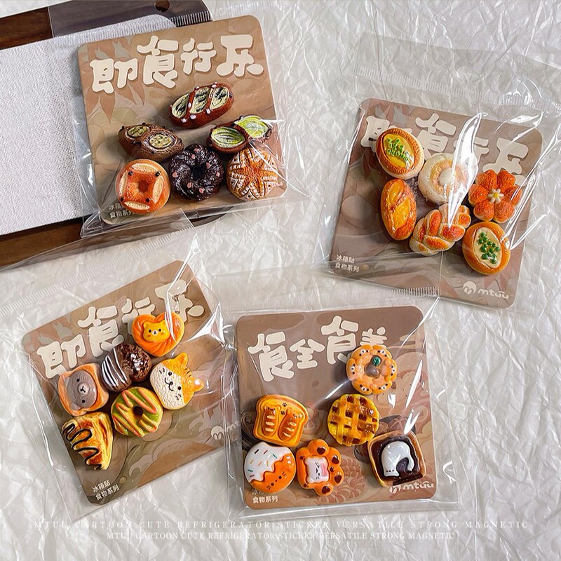 French Alkaline Bread Magnetic Refrigerator Sticker Three-Dimensional Simulation Food Toy Refrigerator Door Decoration Sticker Cute Baking Message Sticker