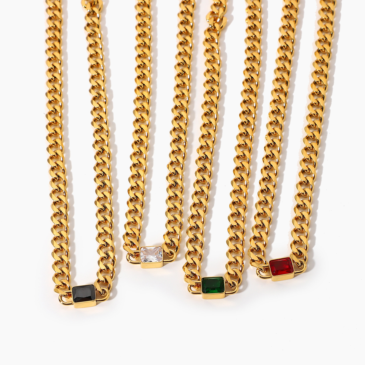 Twist Chain Square Zircon Pendant Gold-Plated Stainless Steel Necklace Wholesale_colorza_3