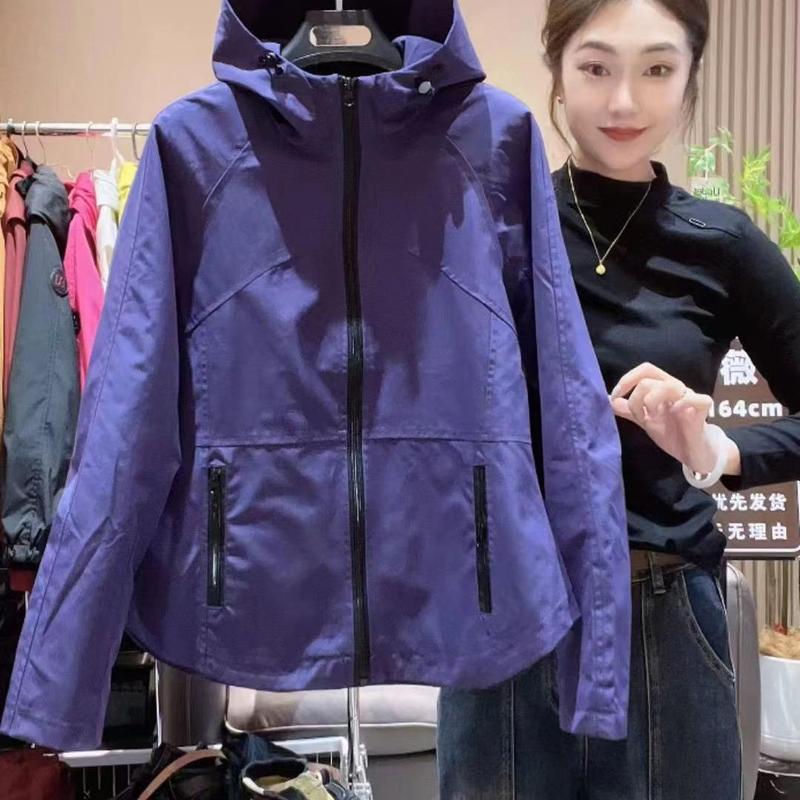 春秋大码欧洲站冲锋衣外套女时尚收腰连帽休闲棒球服高腰风衣|undefined