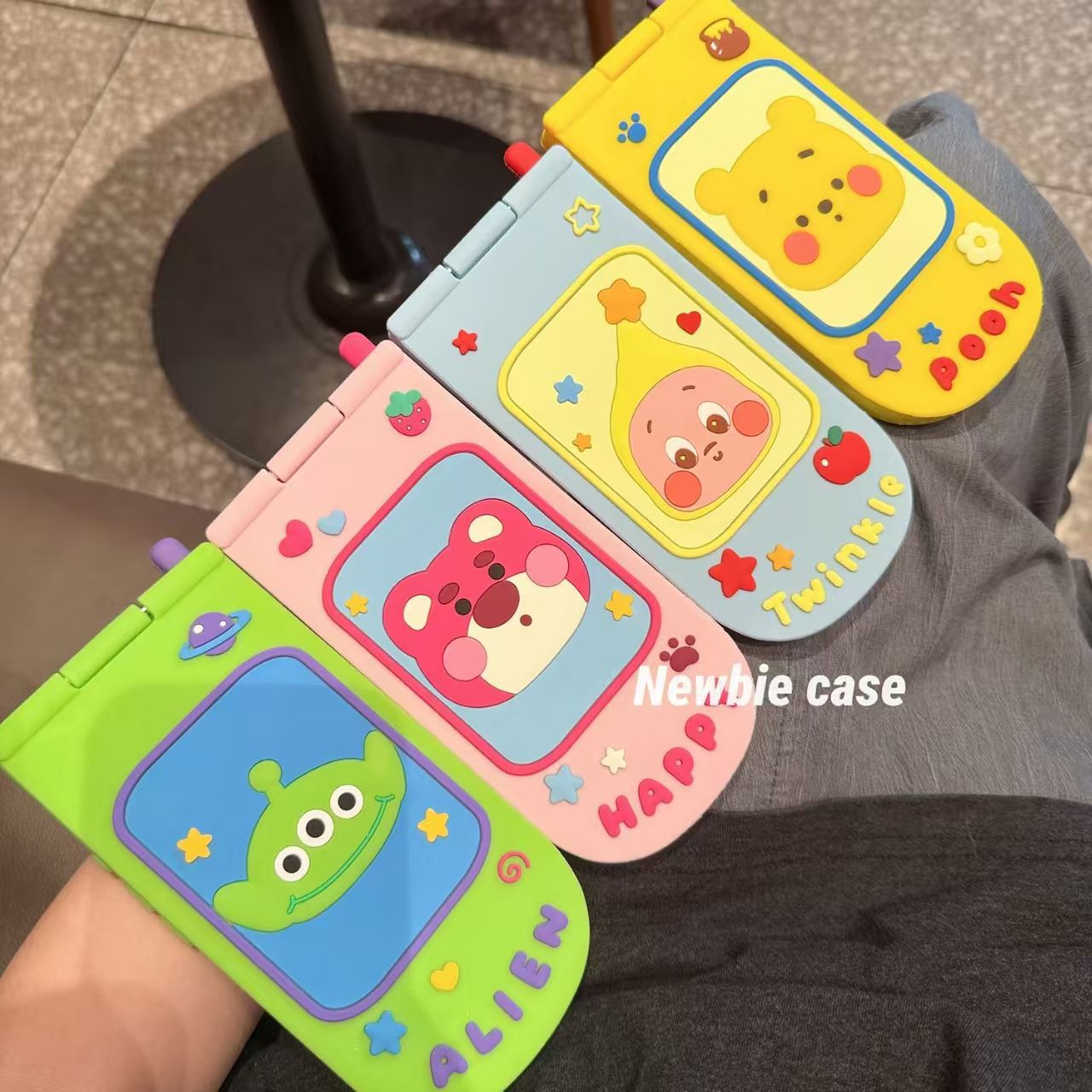 大哥大维尼熊草莓熊iPhone14/13适用苹果16/15PROMAX手机壳保护套