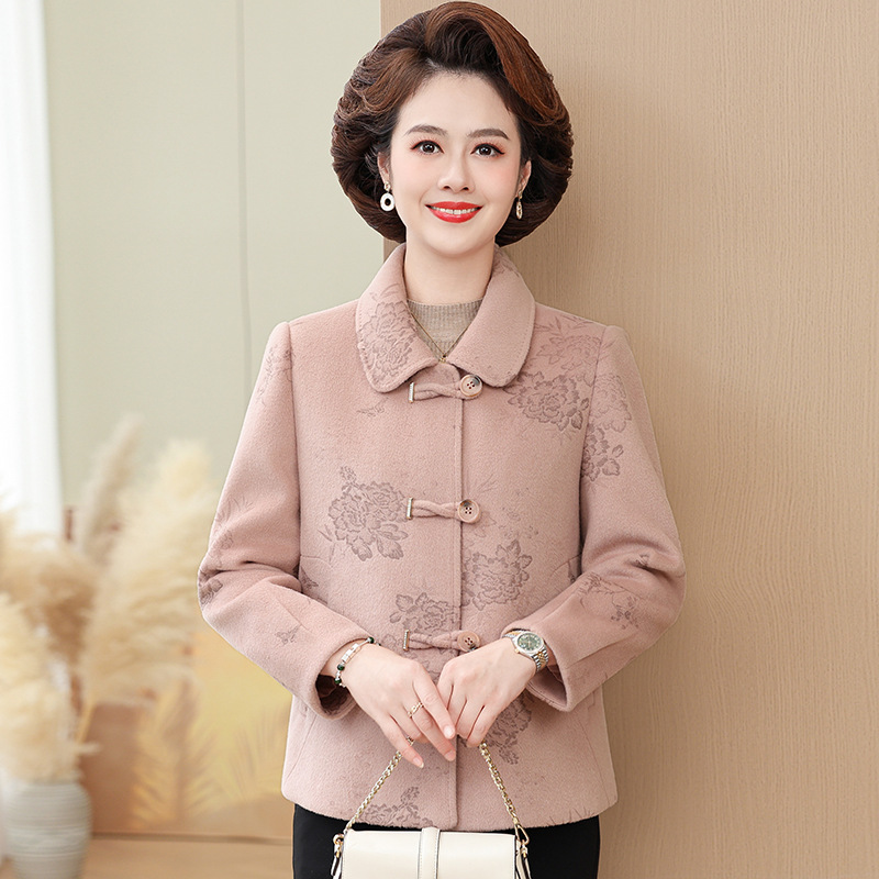 젊은 엄마들을 위한 새로운 스타일의 봄, 가을 코트, 중노년 여성복, 서양식 작은 향기 모직 양 캐시미어 가을 겨울 상의
