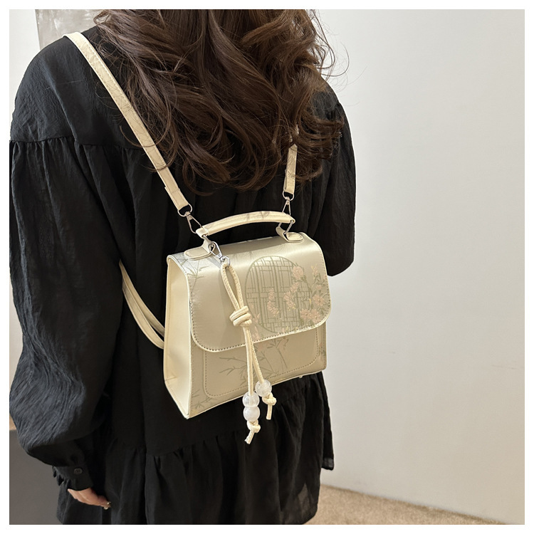 2024 New Style Fashion Design One Shoulder Crossbody Bag with Western Style, Pure Color, Fresh Underarm Texture_voghion.com