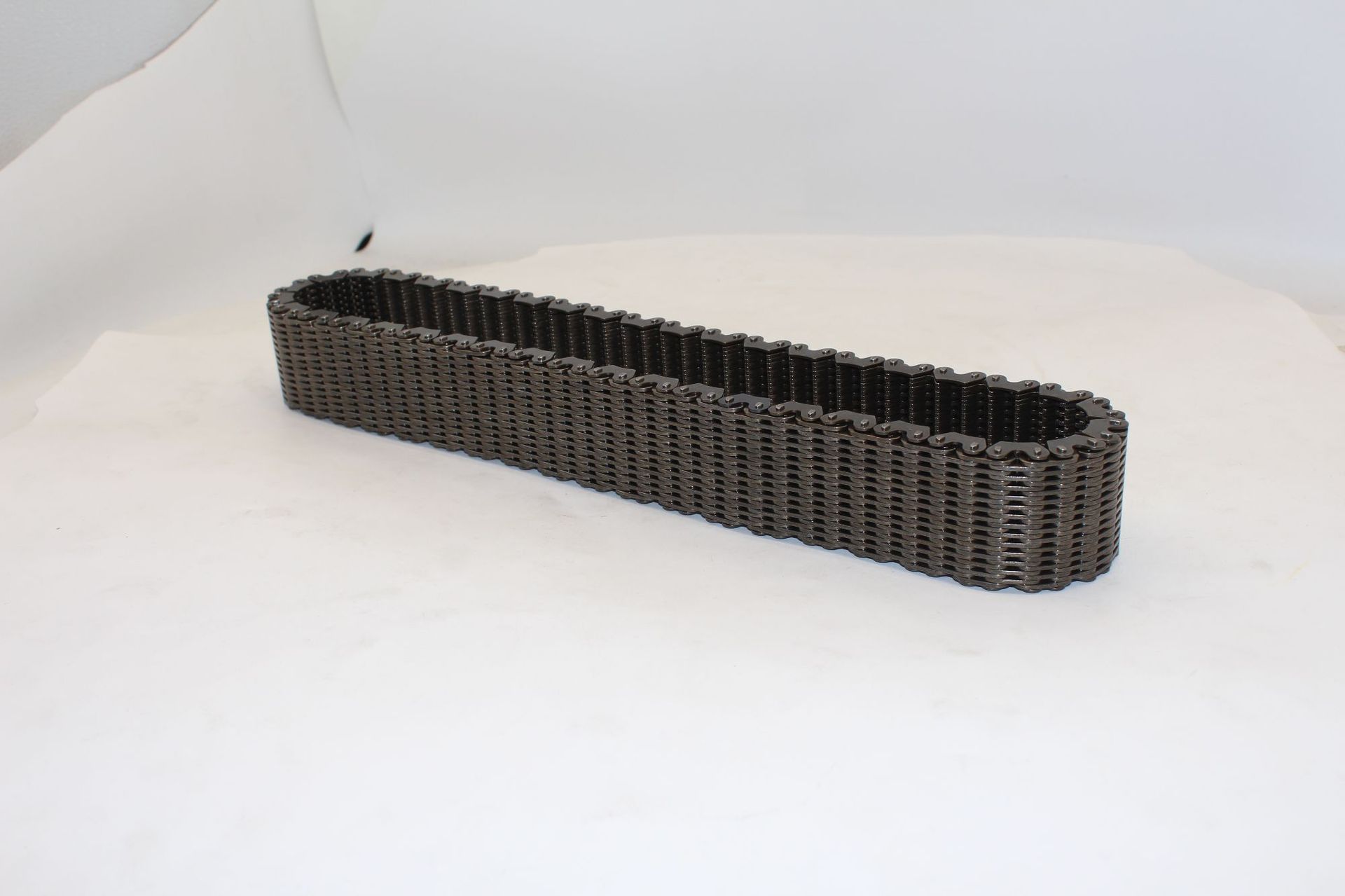 Suitable for Land Rover Range Rover chain assembly; factory direct supply of automotive engine transmission system components