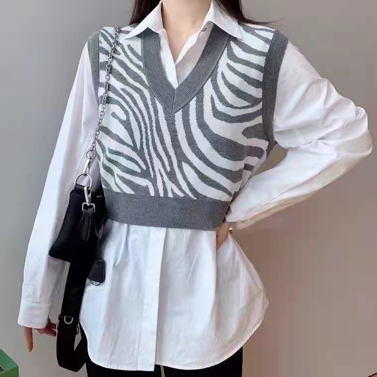 Nuevo chaleco de punto de lana sin mangas con cuello en V, versátil, en blanco y negro con estampado de pata de gallo, para mujer, de la colección de ropa femenina de Brother para la primavera y el otoño de 2024.