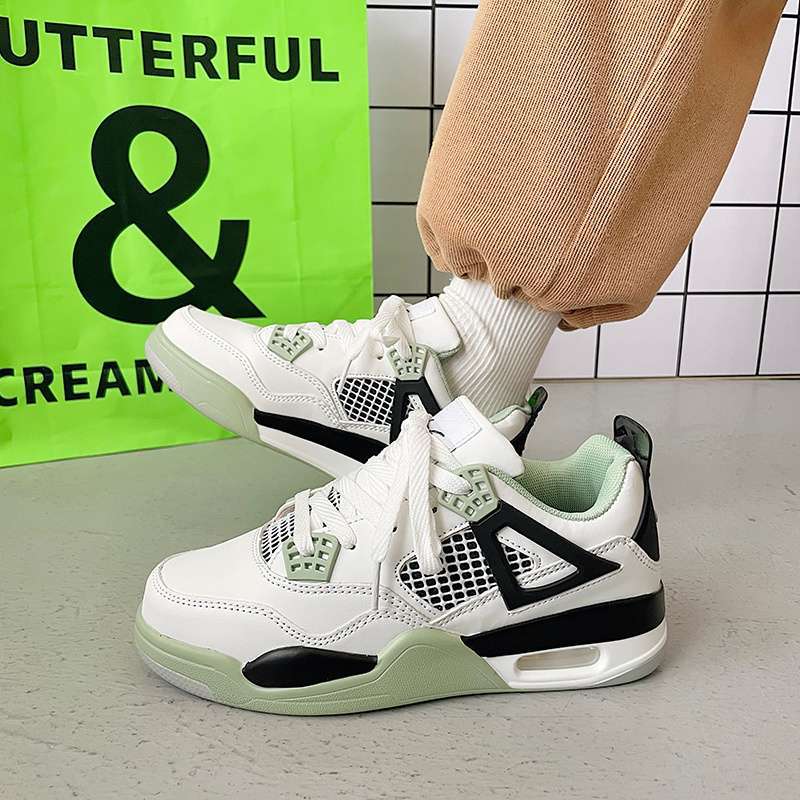 Zapatillas de baloncesto con colchón de aire para niños 2025 verano nuevo estilo salvaje ins color en contraste zapatos blancos de suela gruesa zapatillas deportivas