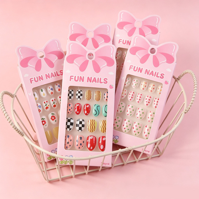 New Children's Wearable Fake Nails, Exquisite Nail Pieces, 24 Pieces, Baby Toy Nails, Children's Finger Wearable Nails